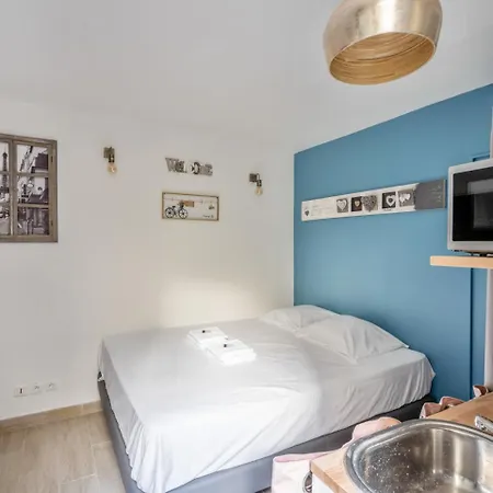 Joli studio rue de Nazareth-3